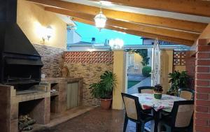 Kép Chalet vacacional con piscina privada y barbacoa szállásáról Tarragonában a galériában