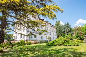 Zahrada ubytování Sure Hotel by Best Western Port Jérome - Le Havre
