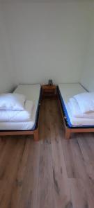 Postel nebo postele na pokoji v ubytování Appartement avec jardin