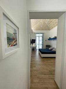 Postel nebo postele na pokoji v ubytování Sea View Teti Rooms & Apts