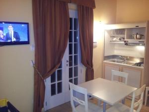 Kuchyň nebo kuchyňský kout v ubytování B&B Terra Di Liguria