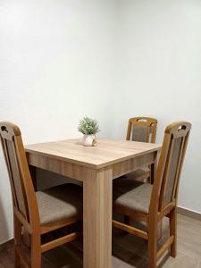 Imagen de la galería de Apartments Antonio, en Neum