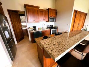 Gallery image of Casa de Lujo con Piscina y Vistas Panorámicas Oro Monte, Naranjo in Naranjo