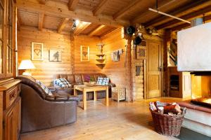 Posedenie v ubytovaní Blockhaus Wallisch