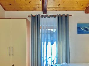 Voodi või voodid majutusasutuse Kelly's Rooms toas