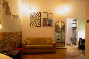 Posedenie v ubytovaní MANTRA Suite&Rooms