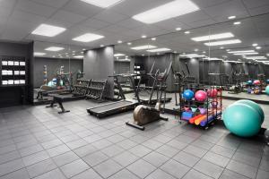 Fitness centrum a/nebo fitness zařízení v ubytování The Harrison Downtown Hollywood