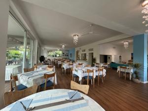Restoran atau tempat lain untuk makan di Hotel Gianlore