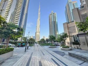 Billede fra billedgalleriet på Vacationer I Luxury 2 Bedroom I Burj Khalifa View I Downtown I Free Gym, Pool, Parking & Wi-Fi i Dubai