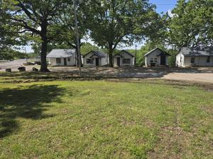 Vườn quanh Cookson Resort - Tenkiller Cabin +17 ảnh