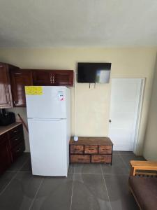 Gallery image of Tiny Bliss Apartments in Potters Village