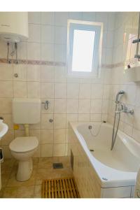 Ένα μπάνιο στο Apartment Cvita +6 φωτογραφίες