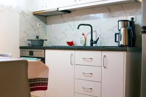 Gallery image of Apartment Antigona in Gjirokastër