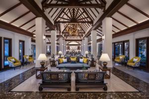 Posezení v ubytování JW Marriott Khao Lak Resort Suites