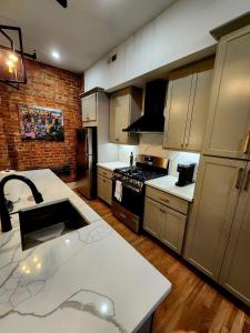 Gallery image of Historic Charm Modern Comfort in Cincinnati