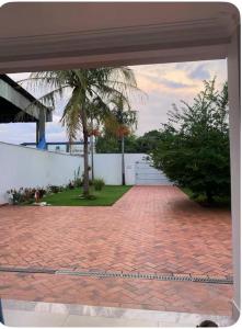 Foto sihtkohas Goiânia asuva majutusasutuse Suíte com janela para o jardim galeriist
