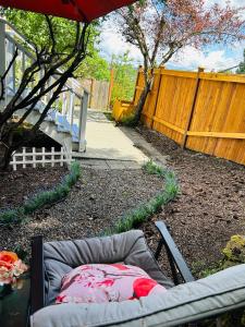 Φωτογραφία από το άλμπουμ του Quiet City Retreat Near Light Rail, Downtown & Stadiums! στο Σιάτλ