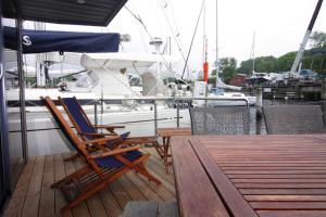 Galeriebild der Unterkunft Houseboat Leni, Flensburg in Flensburg