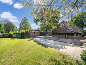 Gallery image of Brabant Mansion for Groups, cleaning included in Asten