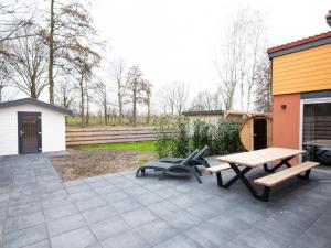 Φωτογραφία από το άλμπουμ του Holiday Home in Zevenhuizen with Sauna, cleaning included σε Zevenhuizen