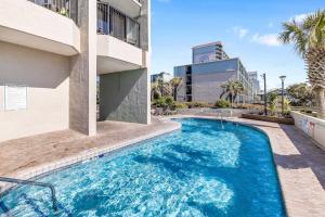 Oceanfront King ALL Amenities Pools FREE Tickets Y52, Myrtle Beach ...