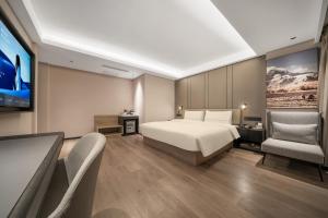 Gallery image of Atour Hotel Chunxi Road Chengdu in Chengdu +2 photos