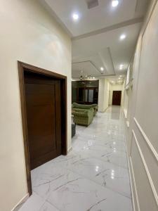 费萨拉巴德Elysian Nest 2BR Apartment Abdullah Gardens的相册照片