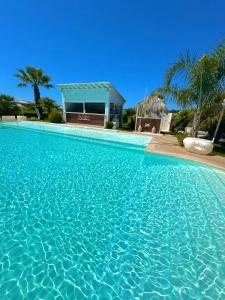 Bazén v ubytování La Siègià Resort spa nebo v jeho okolí