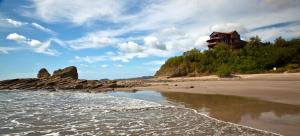 Gallery image of Magnific Rock - Surf Resort & Yoga Retreat Nicaragua in Popoyo