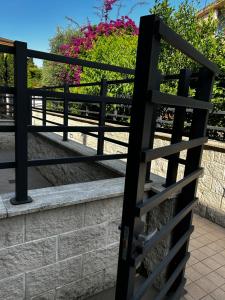 Μπαλκόνι ή βεράντα στο Il Rifugio Moderno next to Metro Anagnina, Free Parking and Wifi