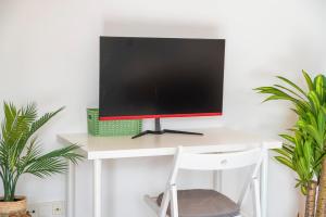 Telewizja i/lub zestaw kina domowego w obiekcie MEDANO4YOU Casa Toya