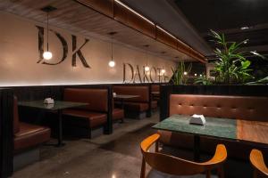 Ein Sitzbereich in der Unterkunft Dazzler by Wyndham Montevideo