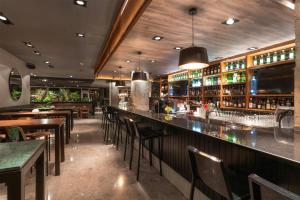 Lounge oder Bar in der Unterkunft Dazzler by Wyndham Montevideo