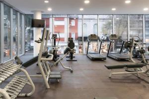 Das Fitnesscenter und/oder die Fitnesseinrichtungen in der Unterkunft Dazzler by Wyndham Montevideo