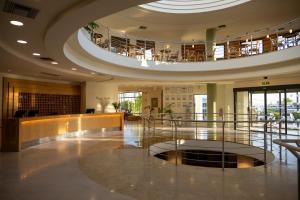 Vstupní hala nebo recepce v ubytování Grand Hotel Holiday Resort + 140 fotografií