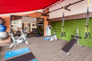 Fitness centrum a/nebo fitness zařízení v ubytování Sonesta Hotel Cali