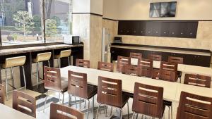 Гостиная зона в Toyoko Inn Tokyo Seibu Ikebukuro sen Higashi kurume eki Nishi guchi