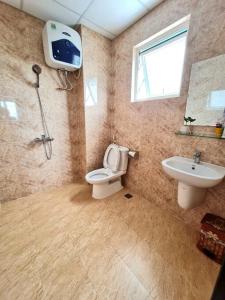 Ένα μπάνιο στο Star Binh Duong Hotel +37 φωτογραφίες