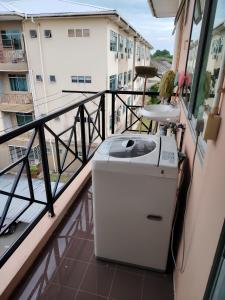 Balkón nebo terasa v ubytování Natol Homestay - Kuching Home Penthouse Airport Road