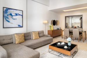Area soggiorno di Marriott Executive Apartments Doha, Le Mirage City Walk