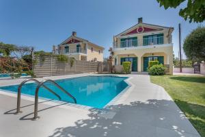 Πισίνα στο ή κοντά στο Anogia villas