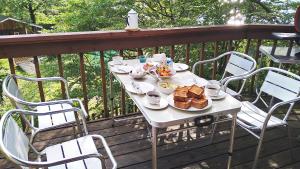 Φαγητό σε αυτή η παραθεριστική κατοικία ή κάπου εκεί κοντά +10 φωτογραφίες