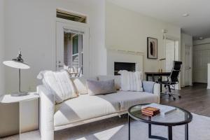 Posezení v ubytování Blueground Northwest Bellevue BBQ nr Park SEA-879