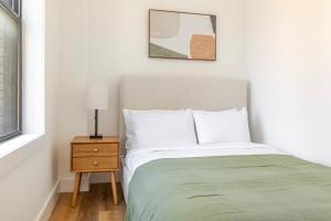 Gallery image of Blueground Midtown West wd nr Broadway NYC-1863 in New York +11 photos