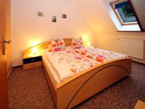 Postel nebo postele na pokoji v ubytování Apartments Spreewaldperle, Alt Zauche