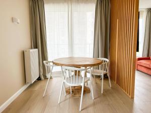 Гостиная зона в Mint Apartments Seaside
