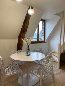 Posezení v ubytování Duplex en plein coeur de Dieppe