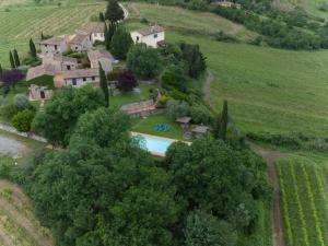 The swimming pool at or close to Holiday Home La Torre by Interhome