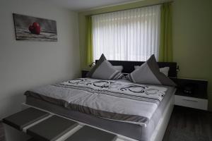 Postel nebo postele na pokoji v ubytování Ferienwohnung Bohnert