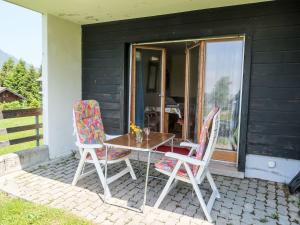 Siseõu või muu väliala majutusasutuses Apartment Les Bluets by Interhome